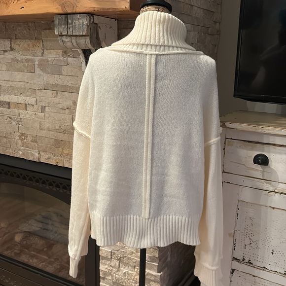 New in cream cozy turtleneck sweater drop shoulder long sleeve raw seam rib hem - Picture 8 of 16